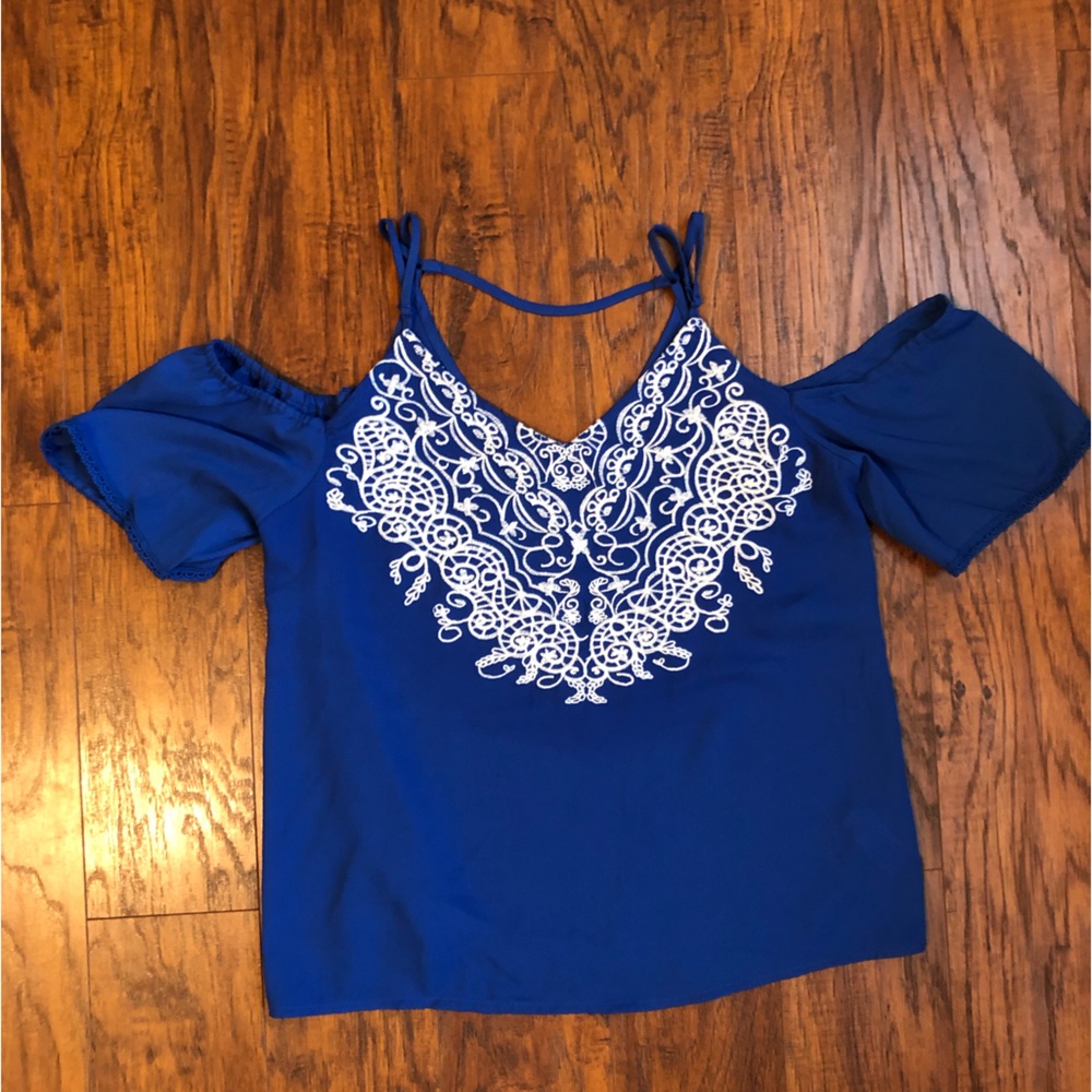 Xhilaration Blouse